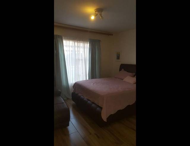 2 BEDROOM PROPERTY TO RENT IN VAN DYK PARK